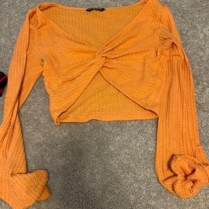 front scrunched crop top